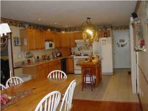 8 Ernest Way, Jackson, NJ 08527 photo 2