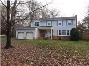 8 Leaf Ln, Matawan, NJ 07747 photo 1