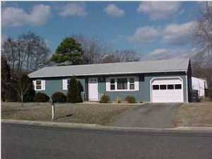 209 Pine Tree Dr, Brick, NJ 08723 photo 1