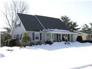 74 Bechstein Dr, Matawan, NJ 07747 photo 1