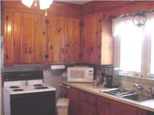 6 Miriam Dr, Matawan, NJ 07747 photo 2