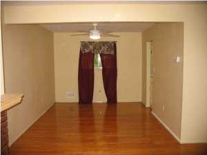 16 Chestnut Dr, Matawan, NJ 07747 photo 2