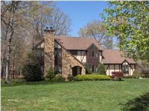 2 Longview Ct, Middletown, NJ 07748 photo 1