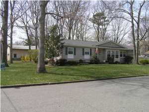 35 River Park Dr, Brick, NJ 08724 photo 2