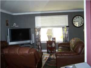 4 Swan Rd, Howell, NJ 07731 photo 2