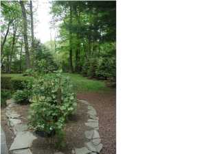 36 Circle Dr, Rumson, NJ 07760 photo 3