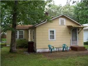 30 Oakwood Ave, Pine Beach, NJ 08741 photo 2