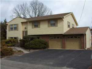 17 Brookfield Dr, Brick, NJ 08723 photo 1