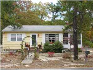 818 Lakeside Dr, Forked River, NJ 08731 photo 1