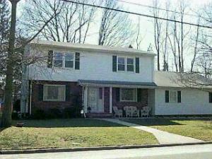 29 Dwight Dr, Asbury Park, NJ 07712 photo 1