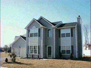 19 Nutmeg, Matawan, NJ 07747 photo 1