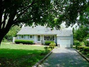 33 Michael, Middletown, NJ 07748 photo 1