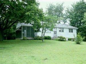 143 Irwin Pl, Middletown, NJ 07748 photo 1