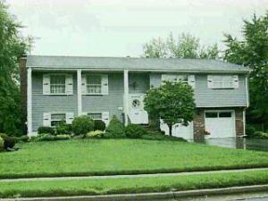 30 Fielek Ter, Parlin, NJ 08859 photo 1
