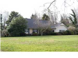 11 Briarwood Ter, Rumson, NJ 07760 photo 1