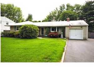 3 Miriam Pl, Matawan, NJ 07747 photo 1