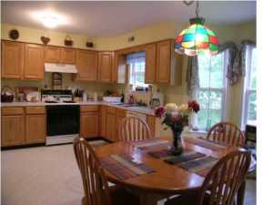14 Mills Ln, Jackson, NJ 08527 photo 2
