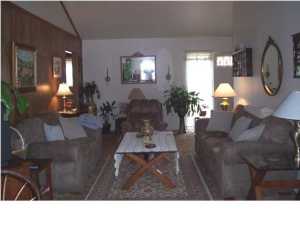 45 Knoll Ter, Hazlet, NJ 07730 photo 2