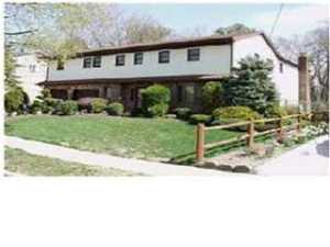 71 Briscoe Ter, Hazlet, NJ 07730 photo 1