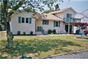 122 Barnegat Beach Dr, Waretown, NJ 08758 photo 1