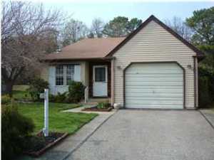 75 Birchwood Dr, Whiting, NJ 08759 photo 1