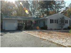 221 Spruce Dr, Brick, NJ 08723 photo 1