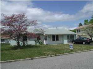 407 4th St, Waretown, NJ 08758 photo 1