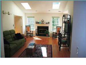 20 Abercorn Ct, Jackson, NJ 08527 photo 2