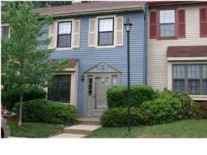 266 Gloucester Ct, Matawan, NJ 07747 photo 1