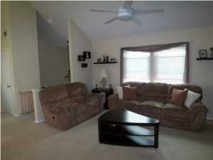 504 Larkspur Ln, Jackson, NJ 08527 photo 3