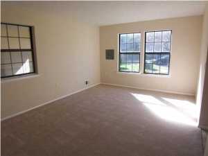 402 Geranium Ct, Jackson, NJ 08527 photo 3
