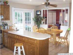 16 Poplar St, Jackson, NJ 08527 photo 3