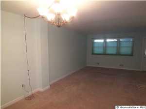 149 Primrose Ln, Brick, NJ 08724 photo 3