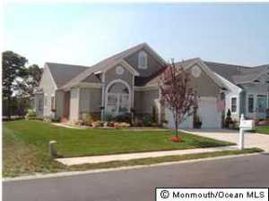 32 Pancoast Rd, Waretown, NJ 08758 photo 1