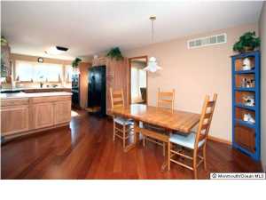 28 Five Points Rd, Howell, NJ 07731 photo 3