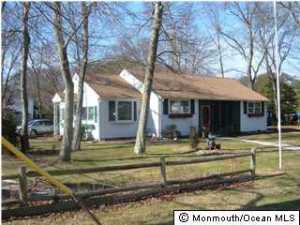 88 Bonita Rd, Waretown, NJ 08758 photo 1