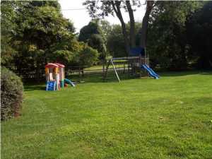 3 S Cherry Ln, Rumson, NJ 07760 photo 2