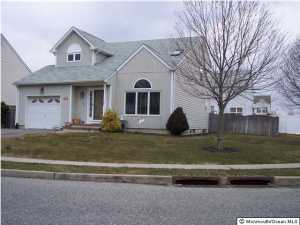 52 Red Maple Dr, Brick, NJ 08724 photo 1