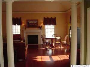 6 Blossom Hl, Colts Neck, NJ 07722 photo 3