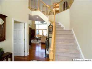 16 Royal Dr, Brick, NJ 08723 photo 2