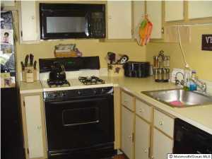 406 Geranium Ct, Jackson, NJ 08527 photo 3