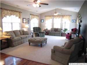 73 Huntington Dr, Jackson, NJ 08527 photo 3