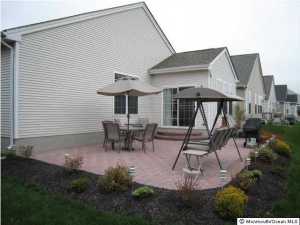 73 Huntington Dr, Jackson, NJ 08527 photo 2