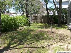 8 Walnut St, Waretown, NJ 08758 photo 2