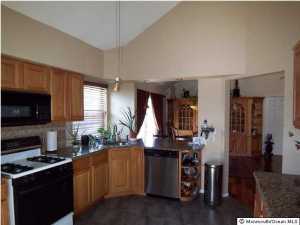 54 Racquet Rd, Wall, NJ 07719 photo 2