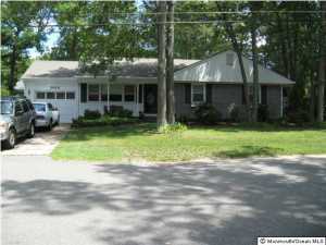904 Tappan St, Forked River, NJ 08731 photo 1