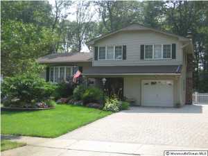12 Ned Dr, Matawan, NJ 07747 photo 1