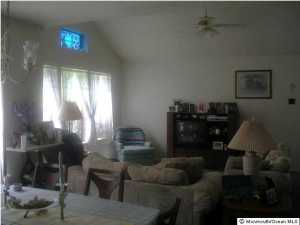 14 Baldwin Sq, Jackson, NJ 08527 photo 2