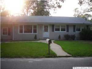 14 N Cherokee Ln, Brick, NJ 08724 photo 1