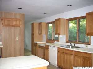 6 Deck Ct, Howell, NJ 07731 photo 2